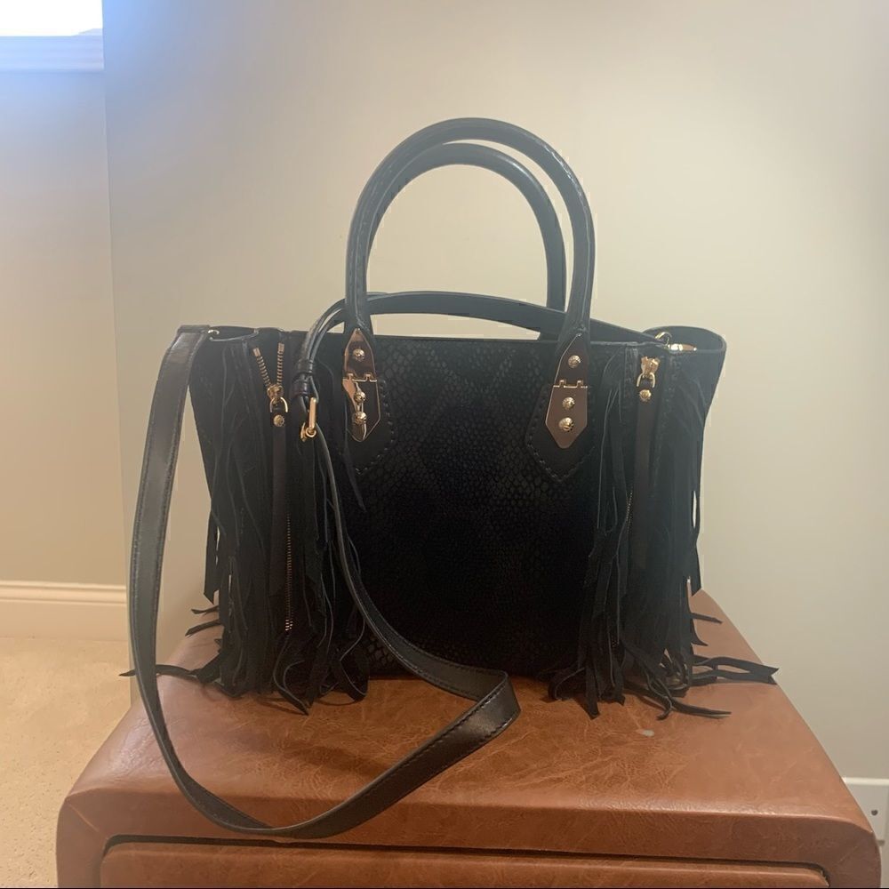 Henri Bendel A-List Satchel Black with Fringe - Picture 14 of 15